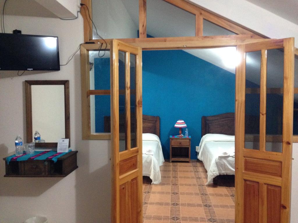 Hotel Posada Las Rosas San Cristóbal de Las Casas Camera foto