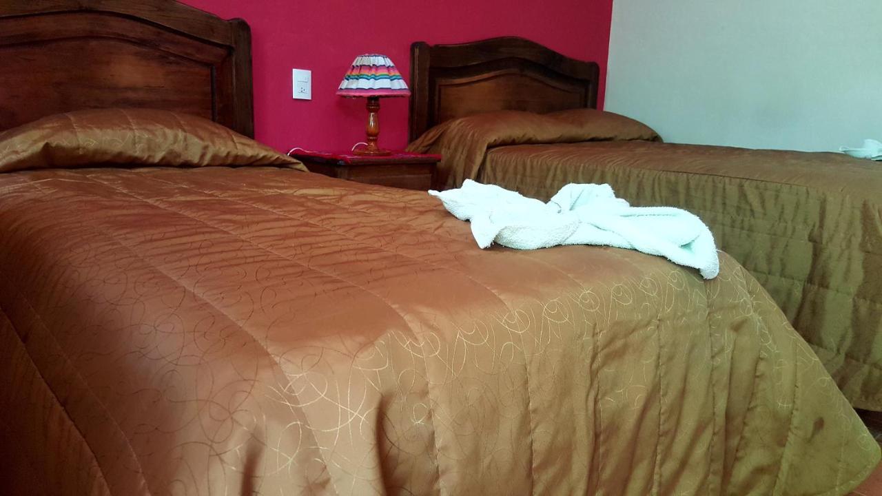 Hotel Posada Las Rosas San Cristóbal de Las Casas Esterno foto